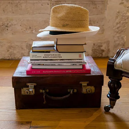 아파트 Charming & Luxurious Old Town 코츌라