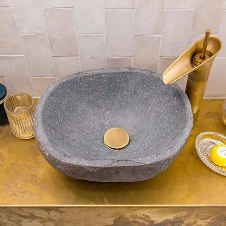 Charming & Luxurious Old Town Apartamento Korčula