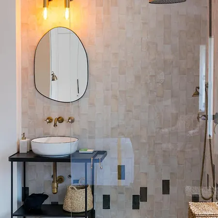 Charming & Luxurious Old Town